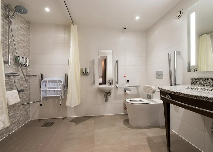 Hampton By Hilton Edinburgh West End Hotel